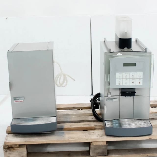 Кофемашина Franke SPECTRA S + охладитель молока 12л KE 300 арт. УТ-00033774 (Восстановленное 1 шт)